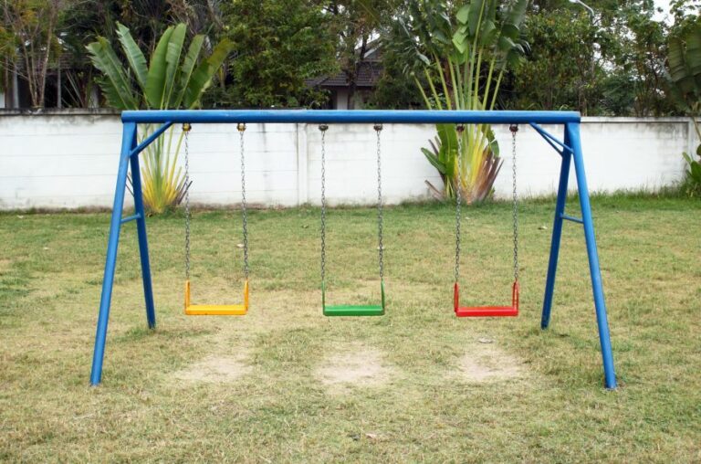 Best Paint For Outdoor Wood Swing, 25 Things You Should Know