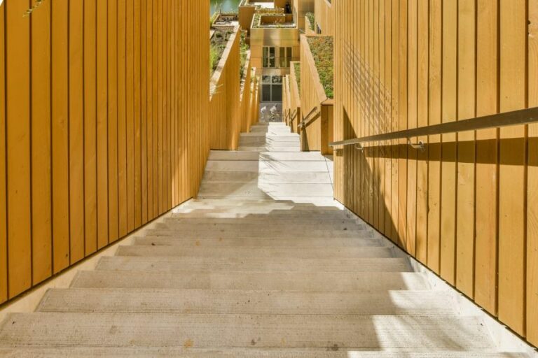 Non-Slip Paint For Outdoor Wood Stairs. What Pros Say
